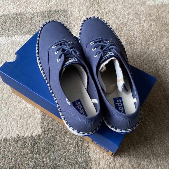 New Keds Champion sneakers - Picture 2 of 8